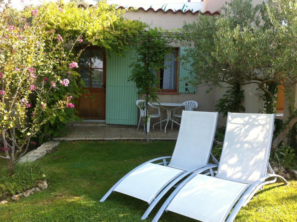 Le Grand Jardin Bed and Breakfast Lafare Exterior foto
