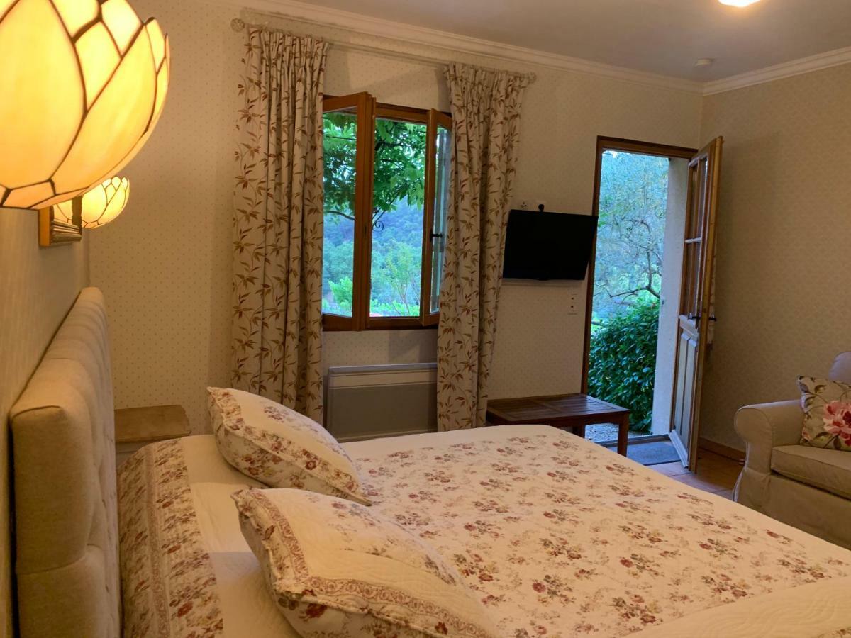Le Grand Jardin Bed and Breakfast Lafare Exterior foto