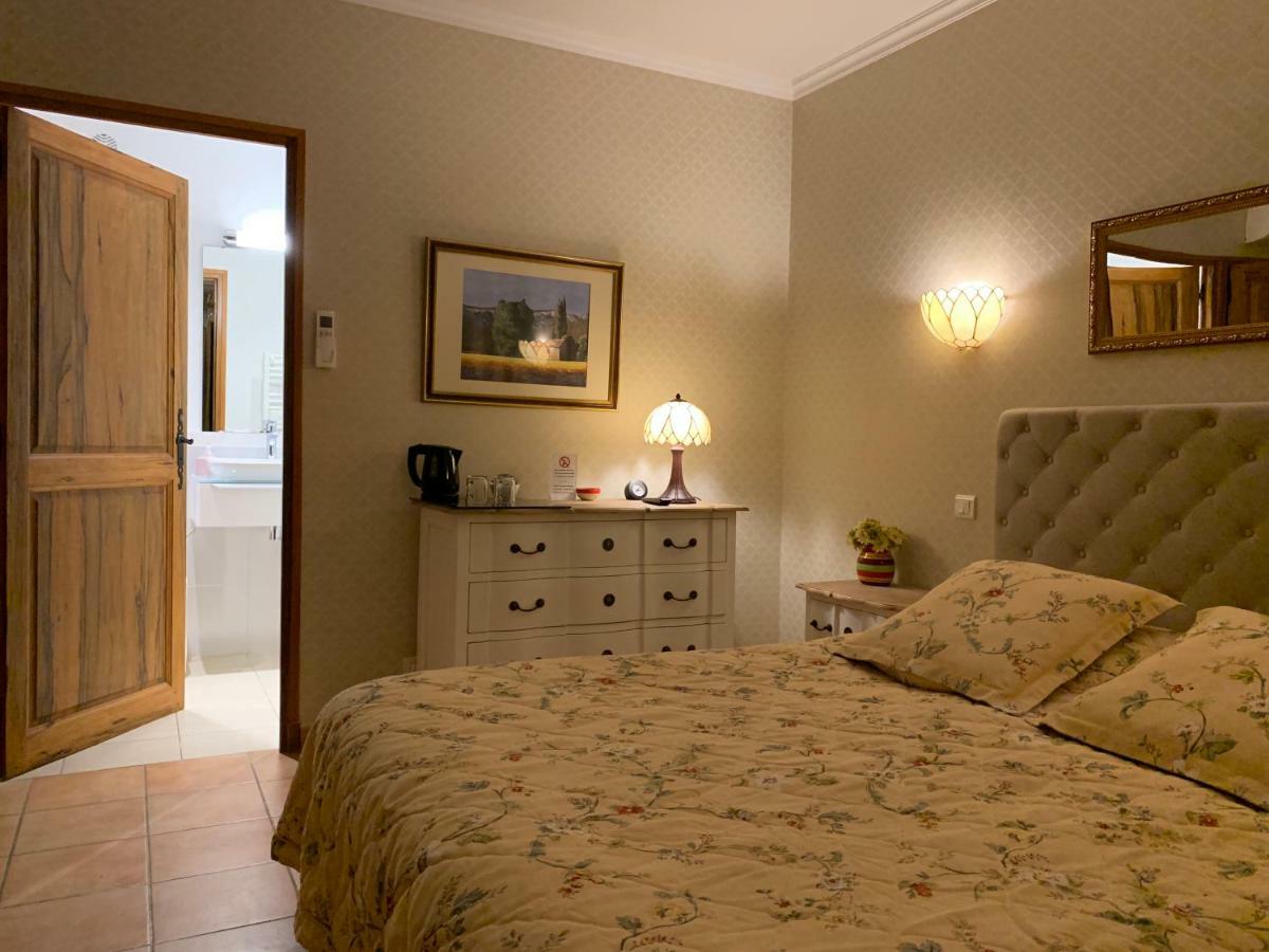 Le Grand Jardin Bed and Breakfast Lafare Exterior foto