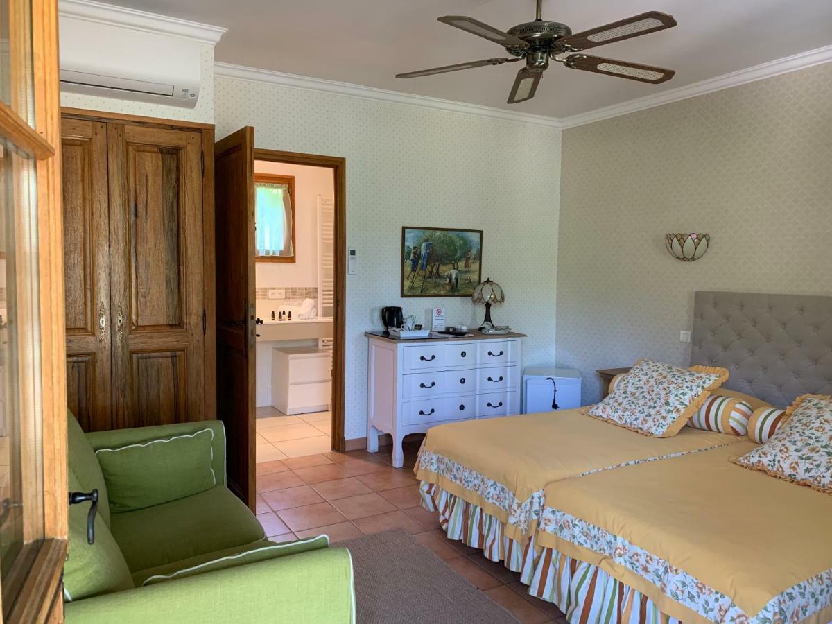 Le Grand Jardin Bed and Breakfast Lafare Exterior foto